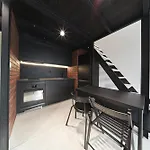 Zablocie Luxury Apartment Wawelofts